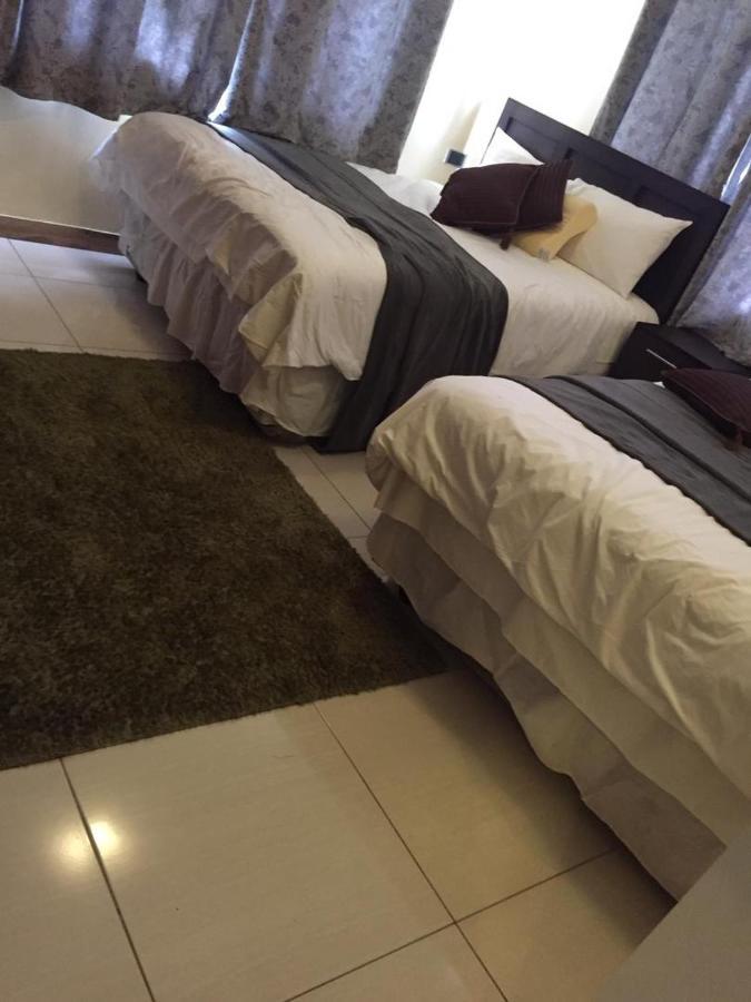 Lynm Residence Harare Exteriör bild
