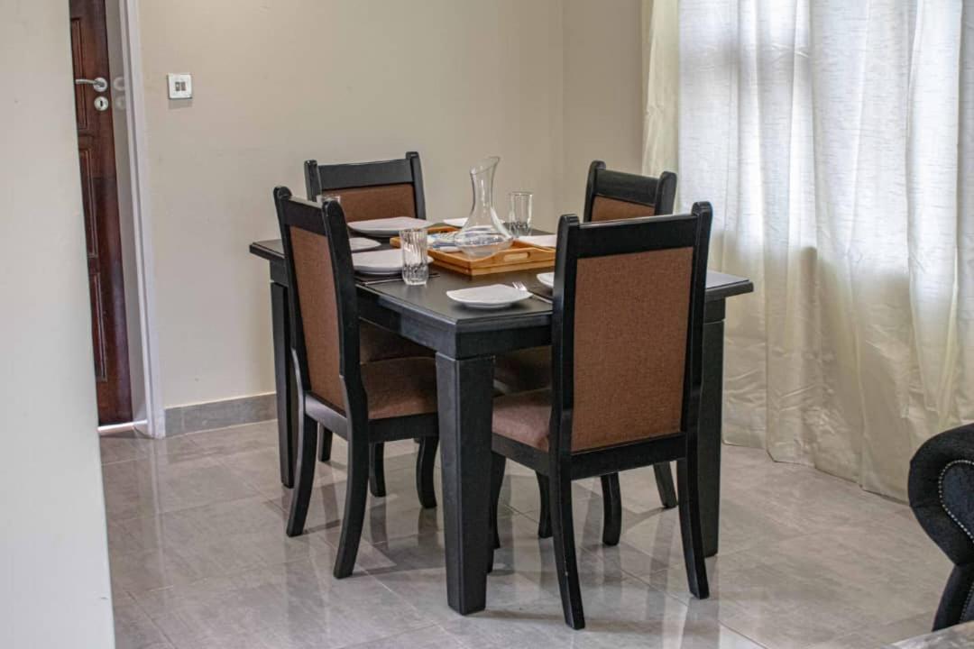 Lynm Residence Harare Exteriör bild